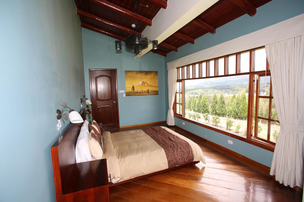 Hosteria Loma Larga Каямбе Экстерьер фото