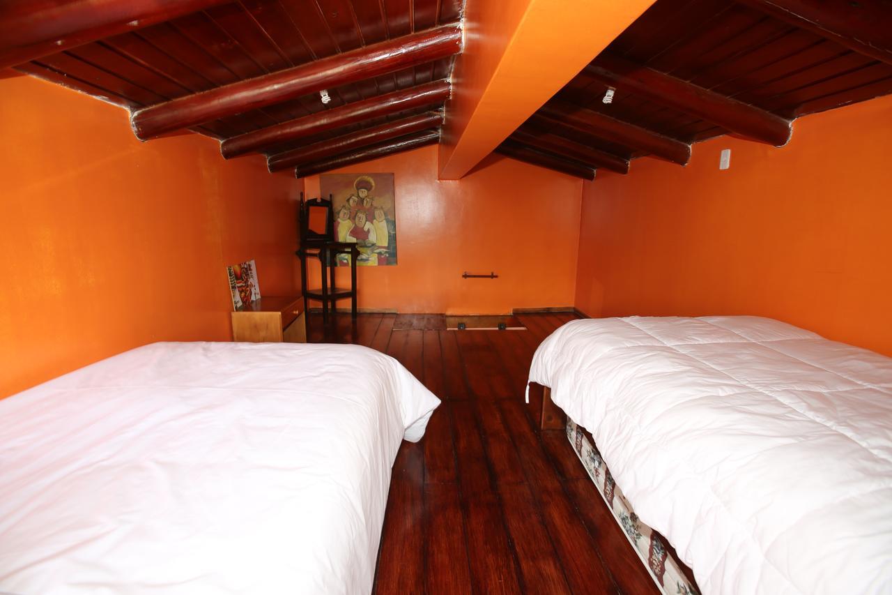Hosteria Loma Larga Каямбе Экстерьер фото